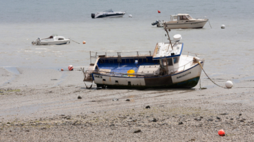 Cancale Low tide beach